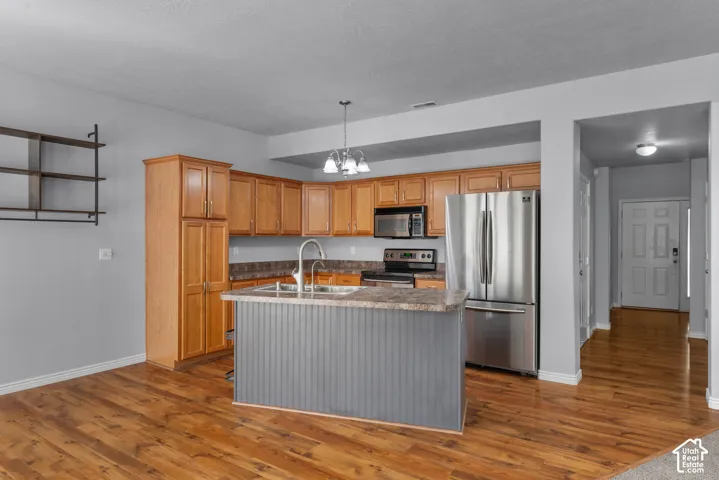 247 E Sunshine Dr, Saratoga Springs, Utah 84045