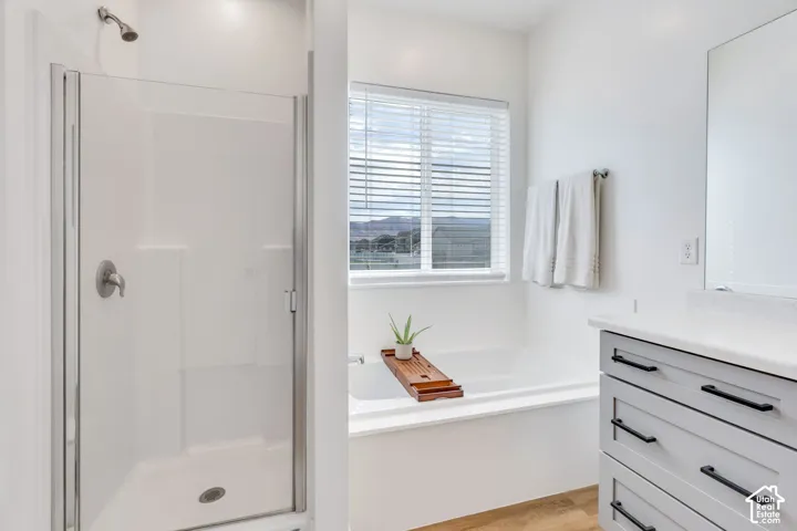 4822 N Canaan Peak Dr, Eagle Mountain, Utah 84005