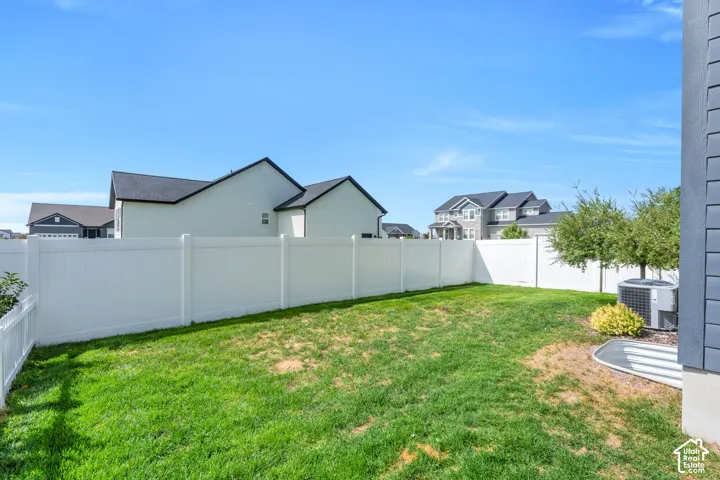 4822 N Canaan Peak Dr, Eagle Mountain, Utah 84005