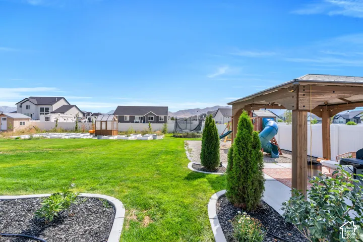 4822 N Canaan Peak Dr, Eagle Mountain, Utah 84005