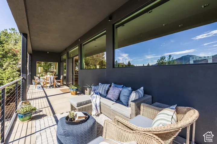 5632 E Pioneer Fork Rd, Salt Lake City, Utah 84108