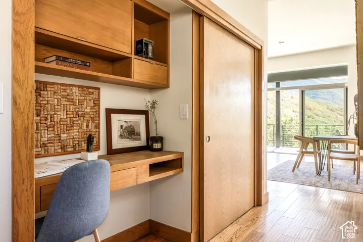 5632 E Pioneer Fork Rd, Salt Lake City, Utah 84108