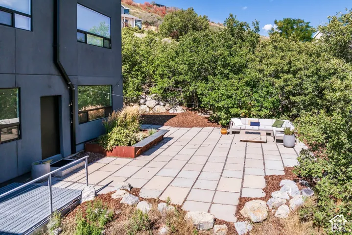 5632 E Pioneer Fork Rd, Salt Lake City, Utah 84108