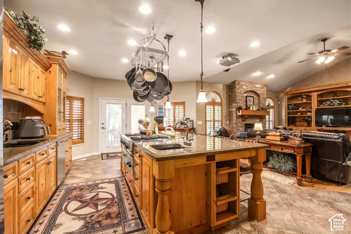 11469 Tara Woods Ln, South Jordan, Utah 84095