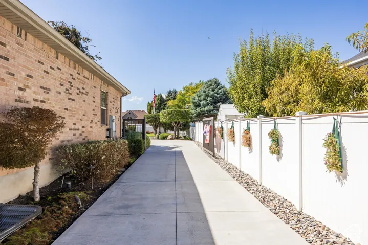 11469 Tara Woods Ln, South Jordan, Utah 84095