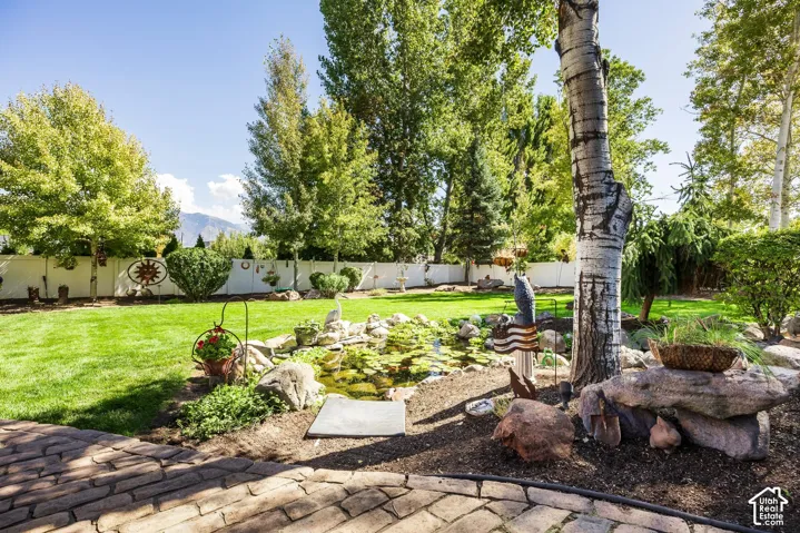 11469 Tara Woods Ln, South Jordan, Utah 84095