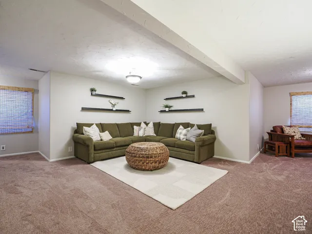 7637 S Quail Springs Cir, Midvale, Utah 84047