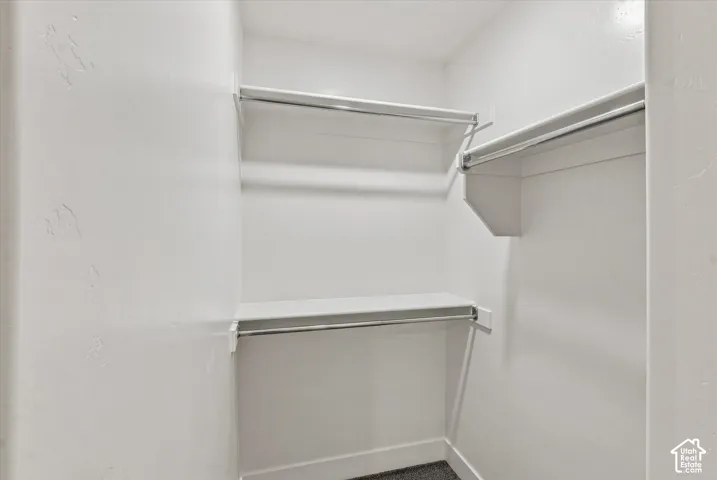 Integrated shelving and hanging rods