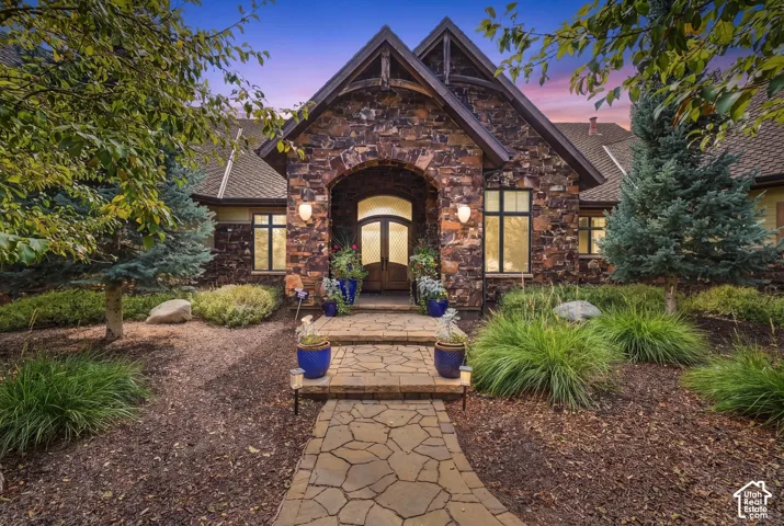 266 Meadow Dr, Springville, Utah 84663
