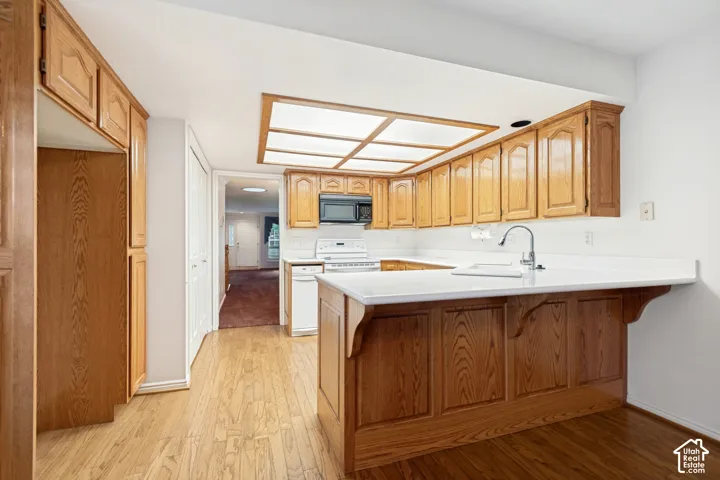 1532 W Cornerstone Dr, South Jordan, Utah 84095