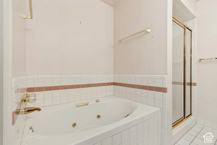1532 W Cornerstone Dr, South Jordan, Utah 84095