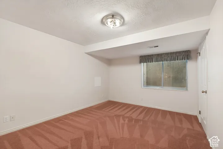 1532 W Cornerstone Dr, South Jordan, Utah 84095