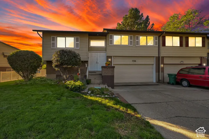 756 E Rainforest Dr, Murray, Utah 84107