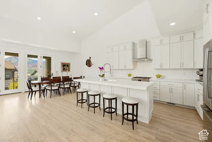 Vaulted ceiling complementing the expansive open-concept living area