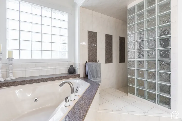 8149 S 2425 E, South Weber, Utah 84405