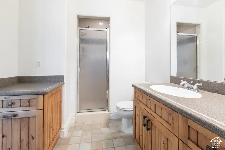 8149 S 2425 E, South Weber, Utah 84405
