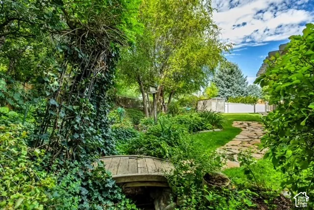 8149 S 2425 E, South Weber, Utah 84405