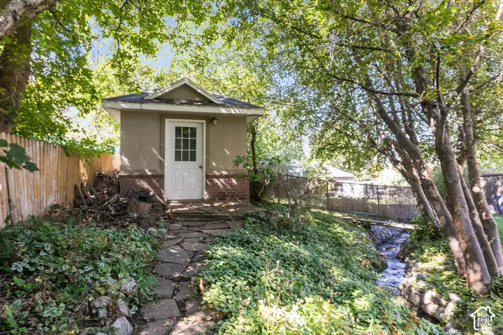 8149 S 2425 E, South Weber, Utah 84405