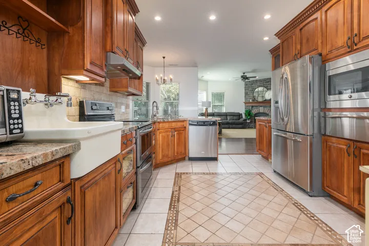 8149 S 2425 E, South Weber, Utah 84405