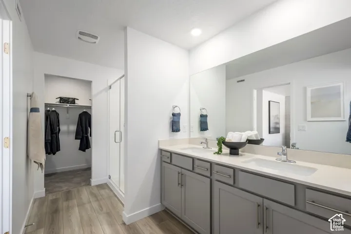 Owner's Suite Bathroom