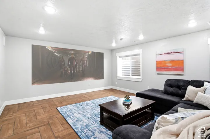 1105 W 250 N, Clearfield, Utah 84015