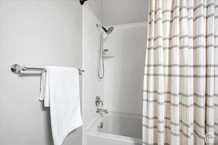 1105 W 250 N, Clearfield, Utah 84015