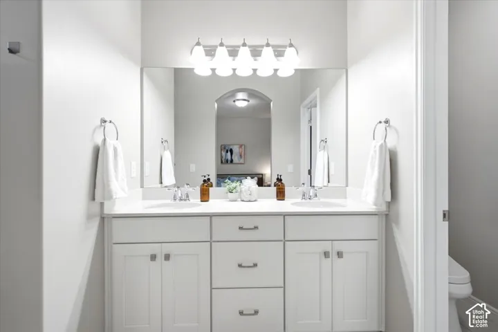 1105 W 250 N, Clearfield, Utah 84015