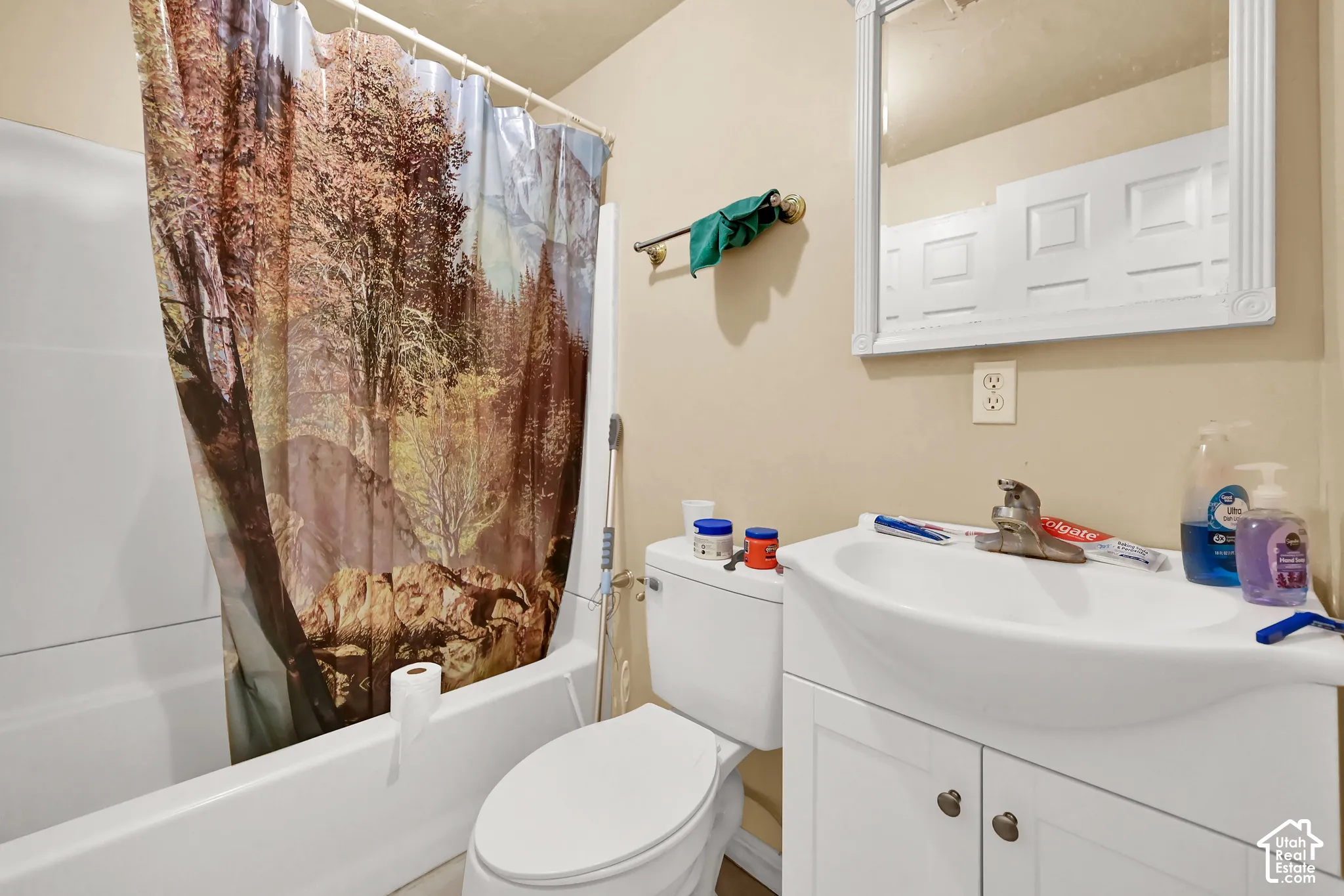 White bathtub and toilet