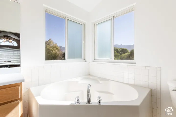 119 Spyglass Dr, Stansbury Park, Utah 84074