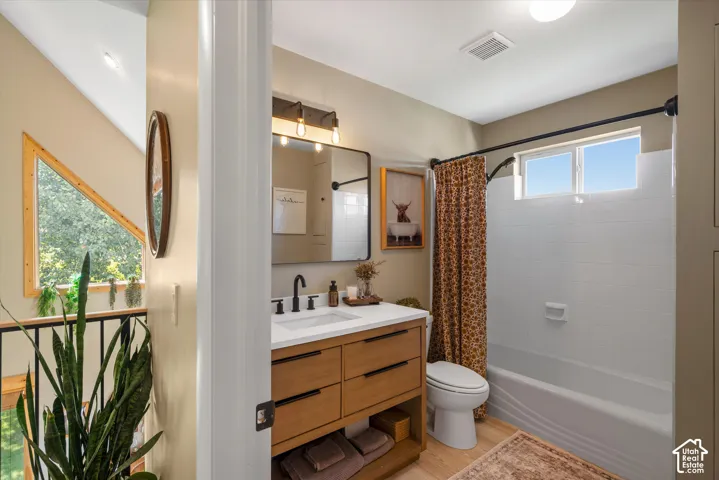 1341 S 8900 E, Huntsville, Utah 84317