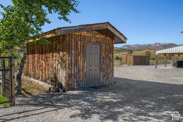 1341 S 8900 E, Huntsville, Utah 84317