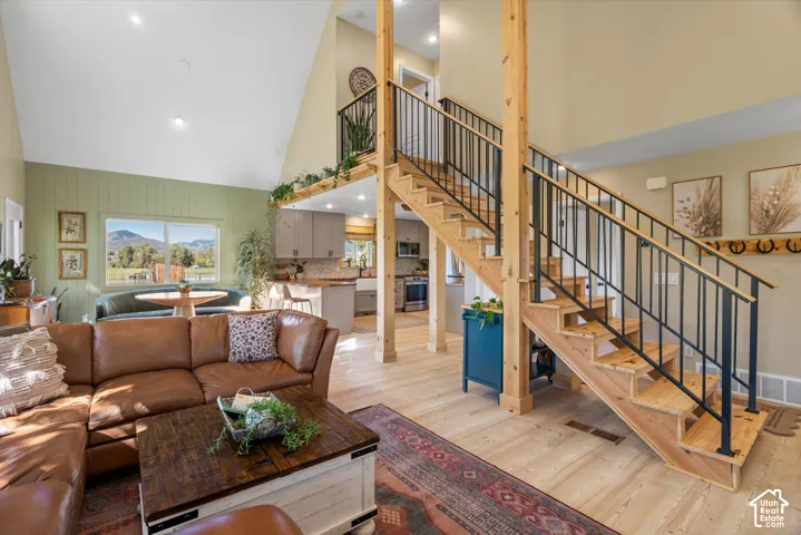 1341 S 8900 E, Huntsville, Utah 84317