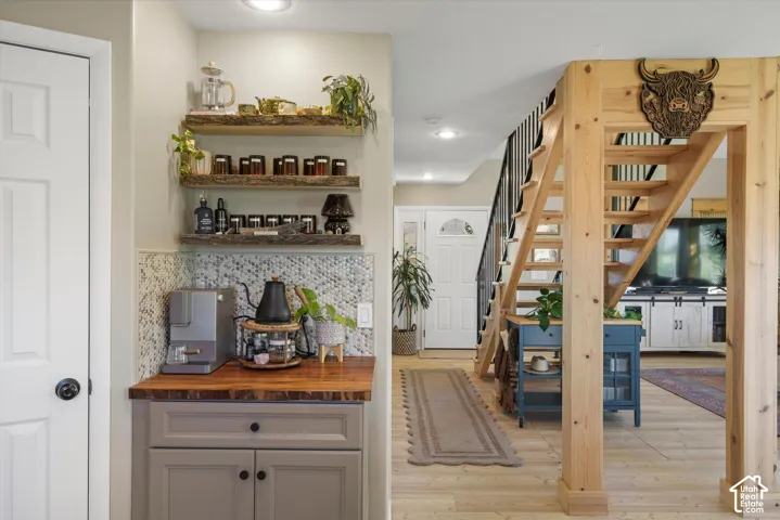 1341 S 8900 E, Huntsville, Utah 84317