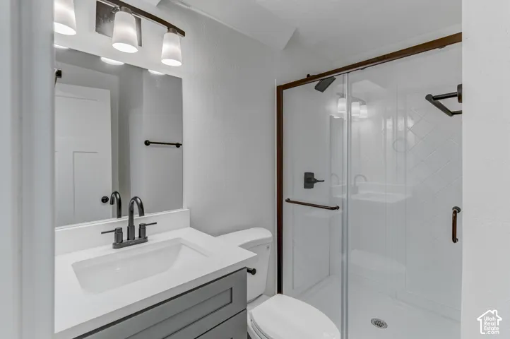 589 N Sir Patrick Dr, Salt Lake City, Utah 84116