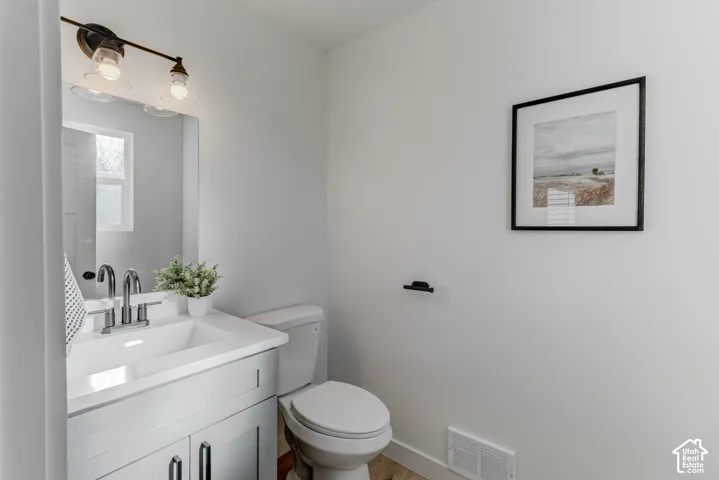 589 N Sir Patrick Dr, Salt Lake City, Utah 84116