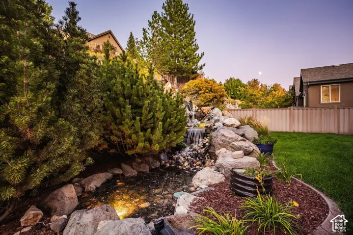 2142 W Whisper Wood Dr, Lehi, Utah 84043