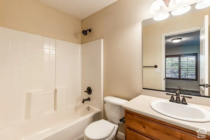 2142 W Whisper Wood Dr, Lehi, Utah 84043