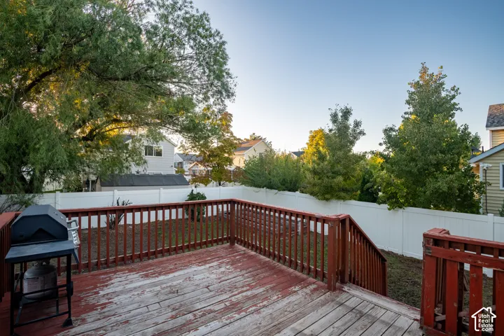9170 S River Ridge Dr, West Jordan, Utah 84088