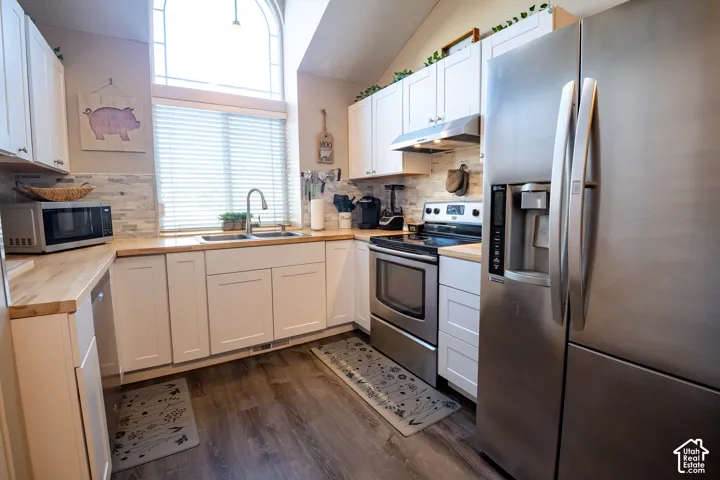 9170 S River Ridge Dr, West Jordan, Utah 84088