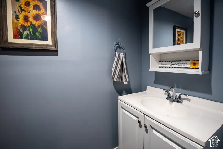 9170 S River Ridge Dr, West Jordan, Utah 84088