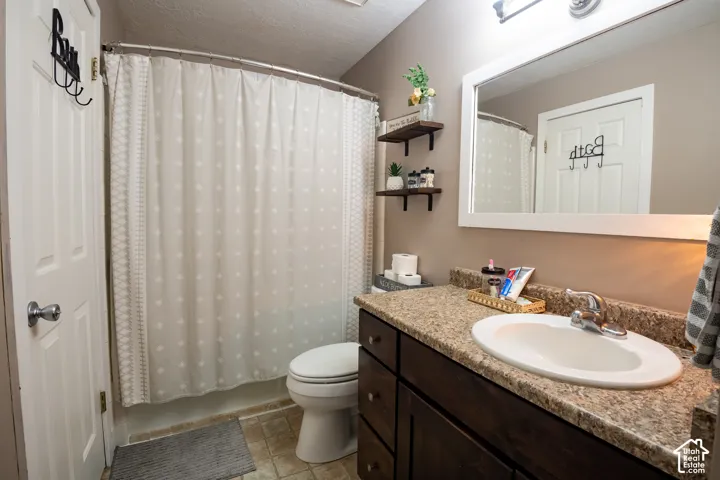 9170 S River Ridge Dr, West Jordan, Utah 84088