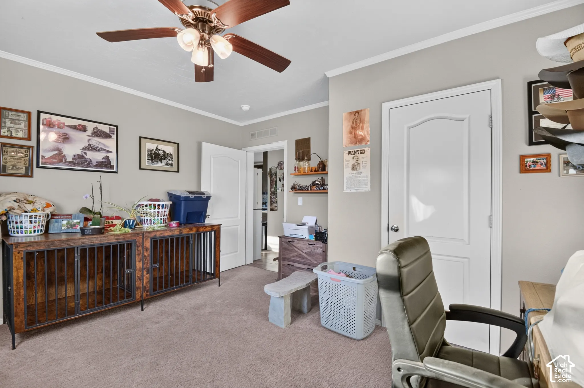 Recessed ceiling lighting, ceiling fan with light fixture, carpeted flooring, white interior doors, and crown molding