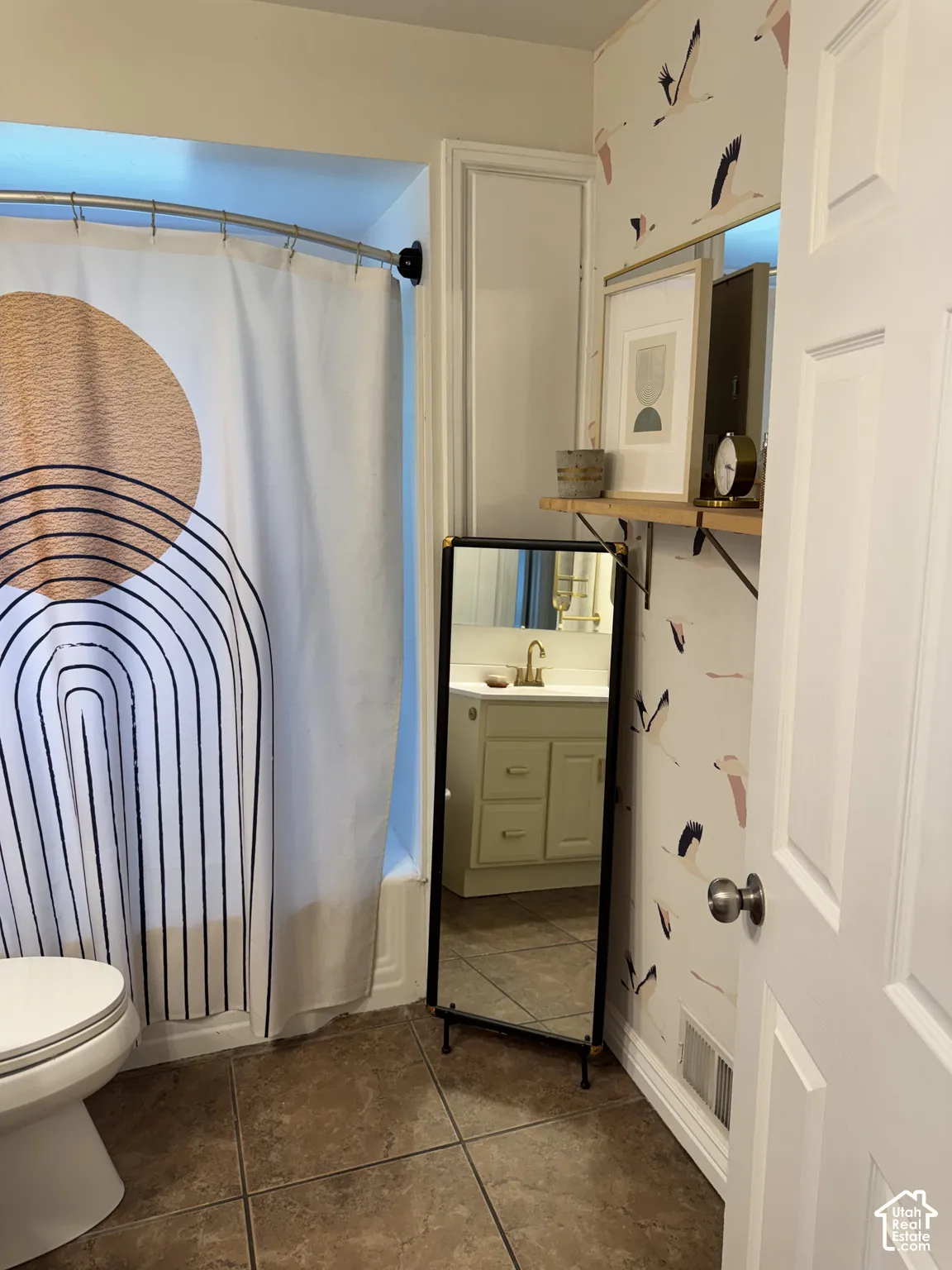 Primary full bathroom