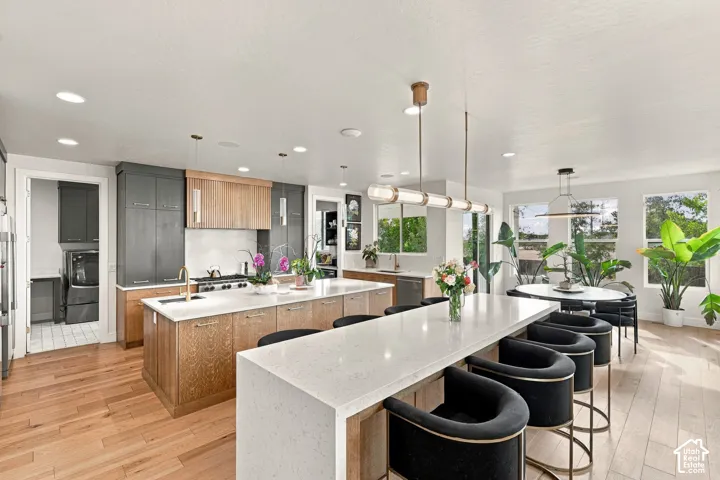 576 S 1450 W, Farmington, Utah 84025