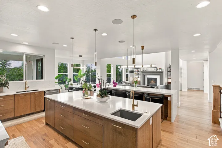 576 S 1450 W, Farmington, Utah 84025
