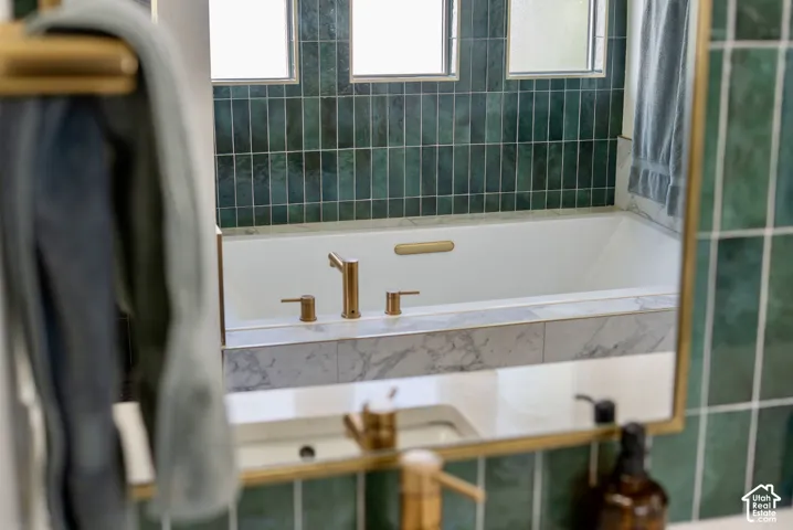 576 S 1450 W, Farmington, Utah 84025