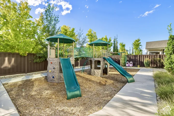 576 S 1450 W, Farmington, Utah 84025