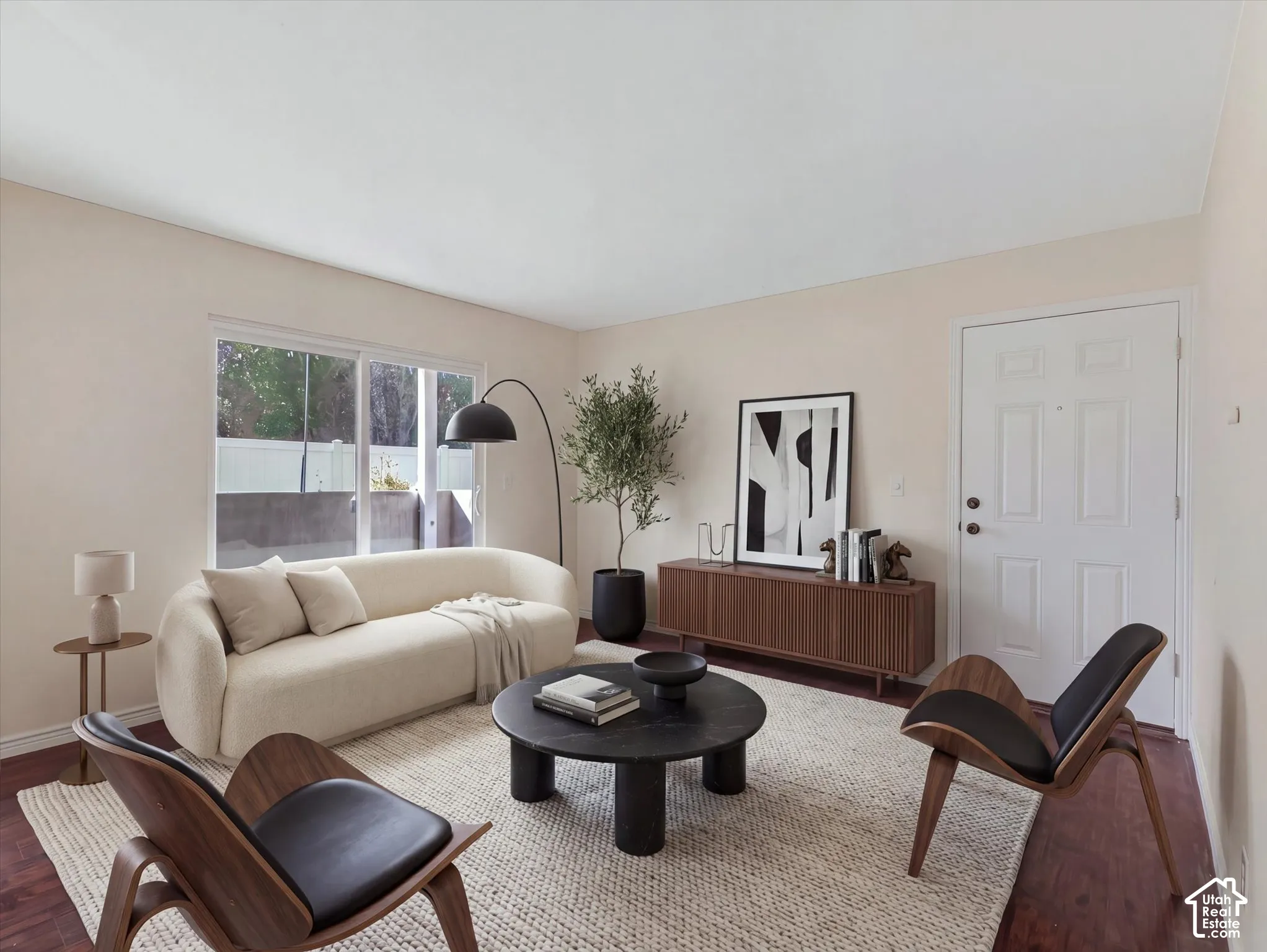 digital virtual staging