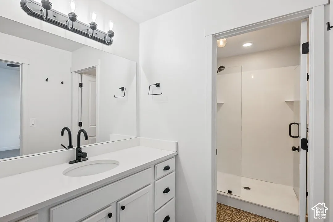 Master Bathroom - 3rd Floor