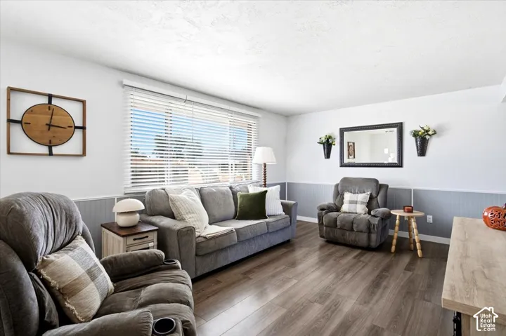 2816 W 1750 N, Clinton, Utah 84015